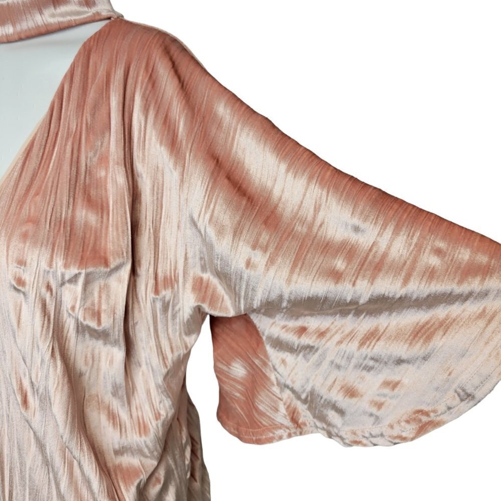 Missguided Crushed Velvet Tunic Top Size 4 Bell Sleeve - Picture 3 of 8
